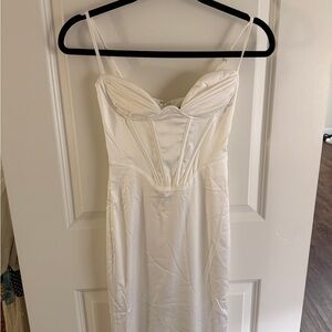Chic Maxi Bustier White Dress